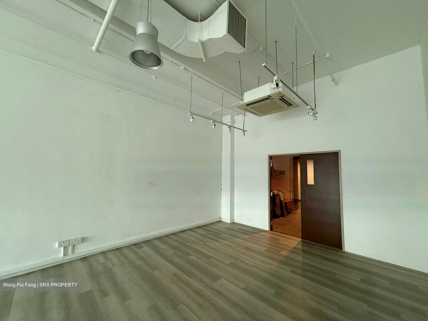 Ubi Techpark (D14), Factory #491990931